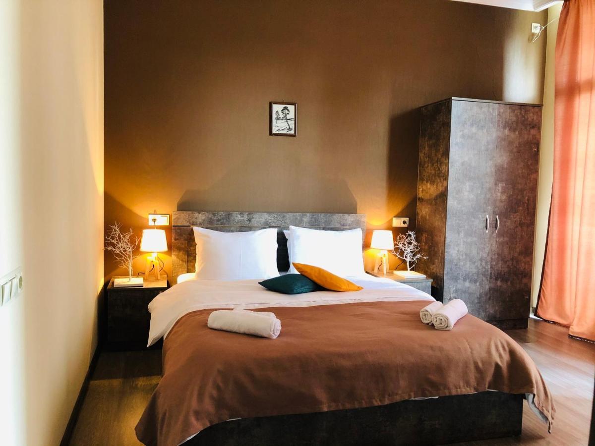 Hotel Nabadi Tbilisi Buitenkant foto